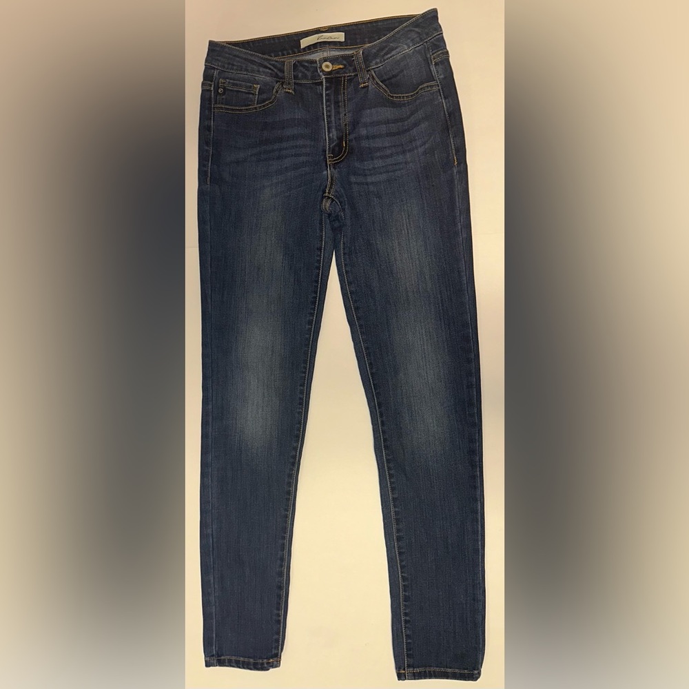 Kancan Low Rise Medium Wash Skinny Jeans Women’s Size 7/27 Inseam 29”‎